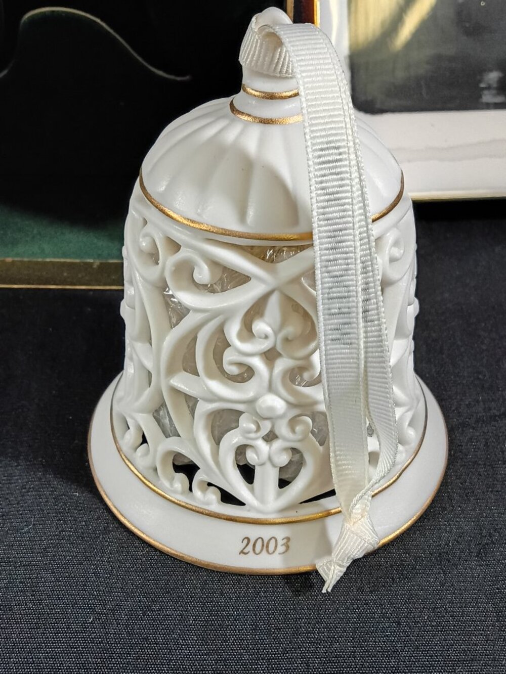 Wedgwood 2003 Annual Pierced Bell Christmas Ornament White Gold Original Box